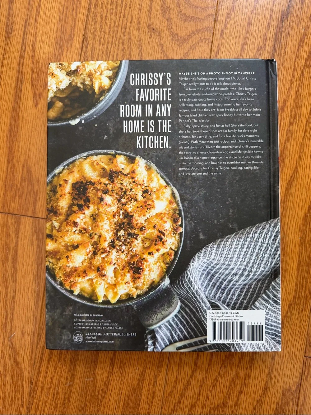 Cravings by Chrissy Teigen Cookbook Kitchen Cooking Baking